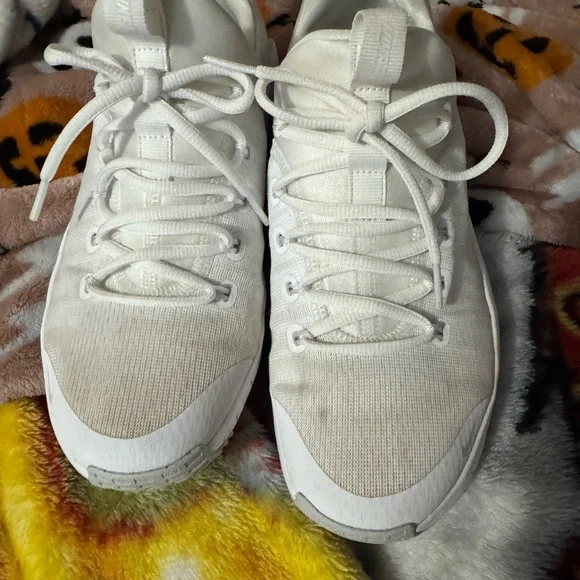 Nike women’s free Metcon training shoes - Picture 7 of 8